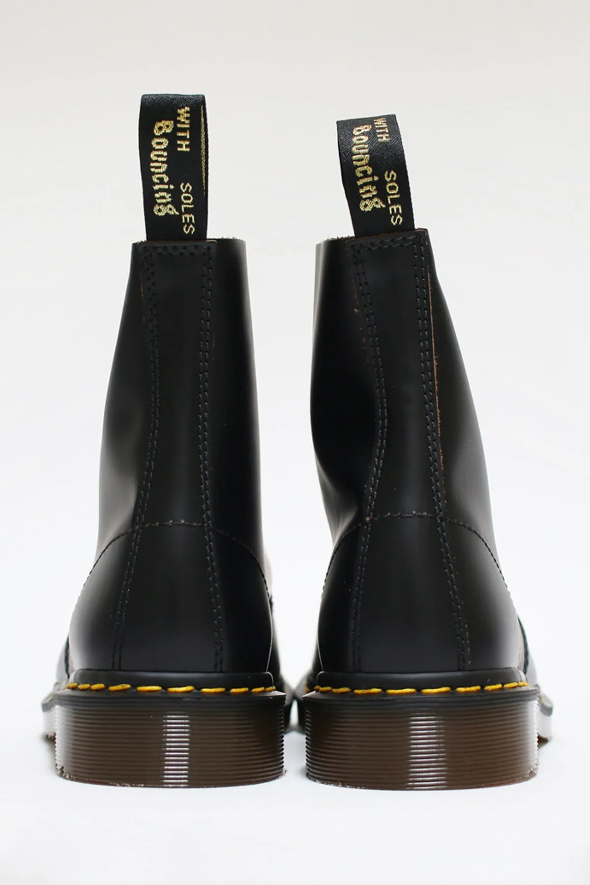 1460 Boot - Made in England - Black Quilon