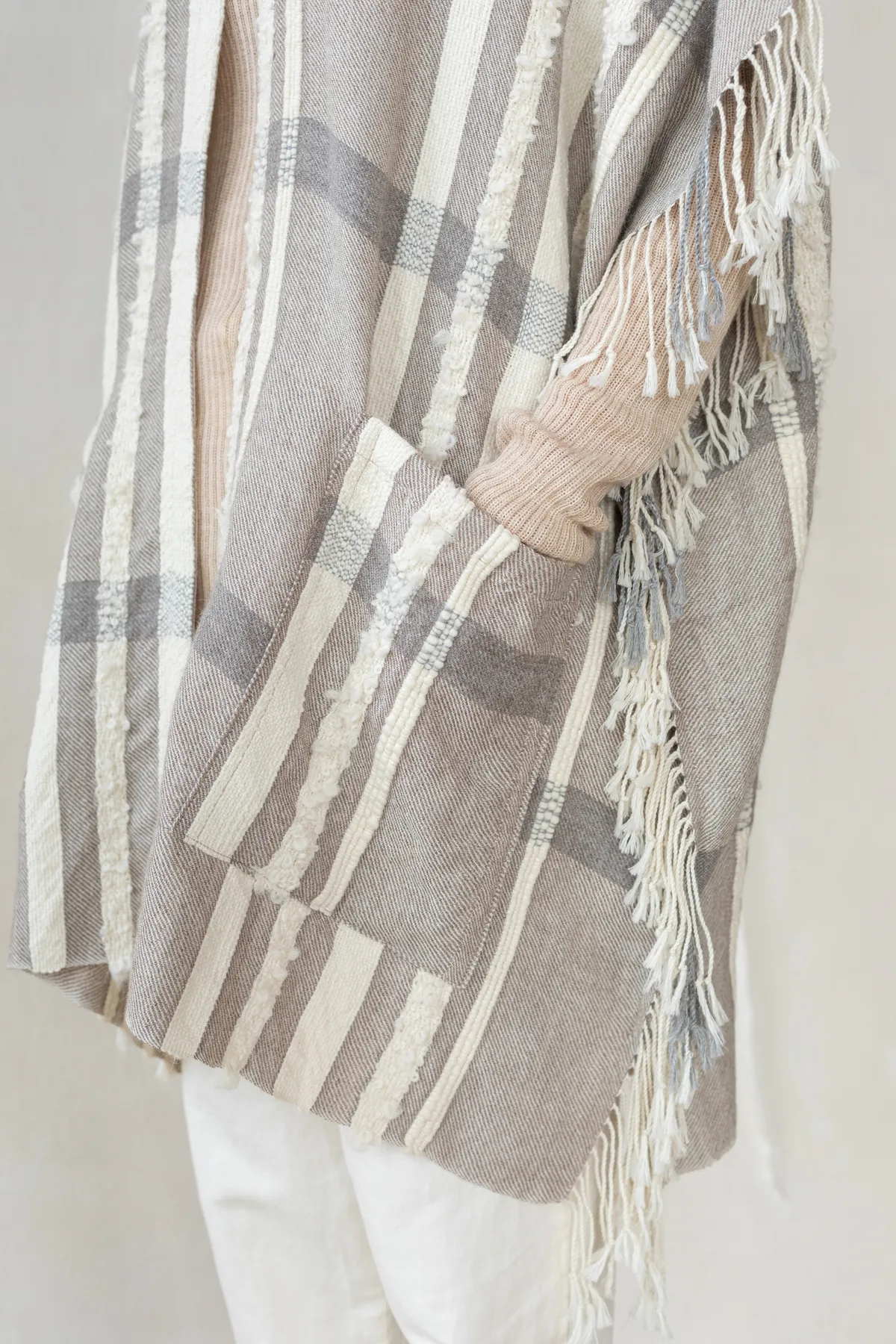 Alpaca Josefina Poncho - taupe