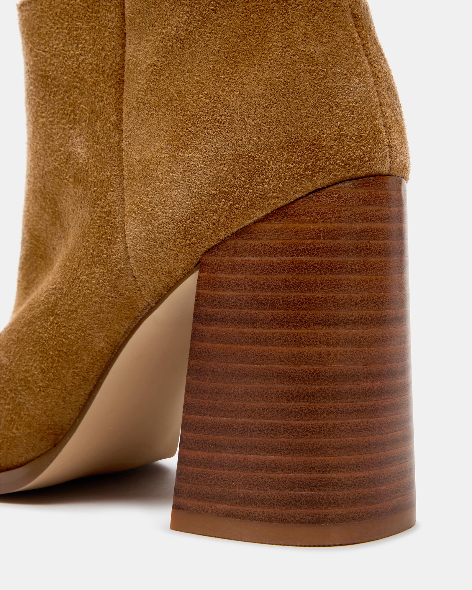 AUTUMN CHESTNUT SUEDE