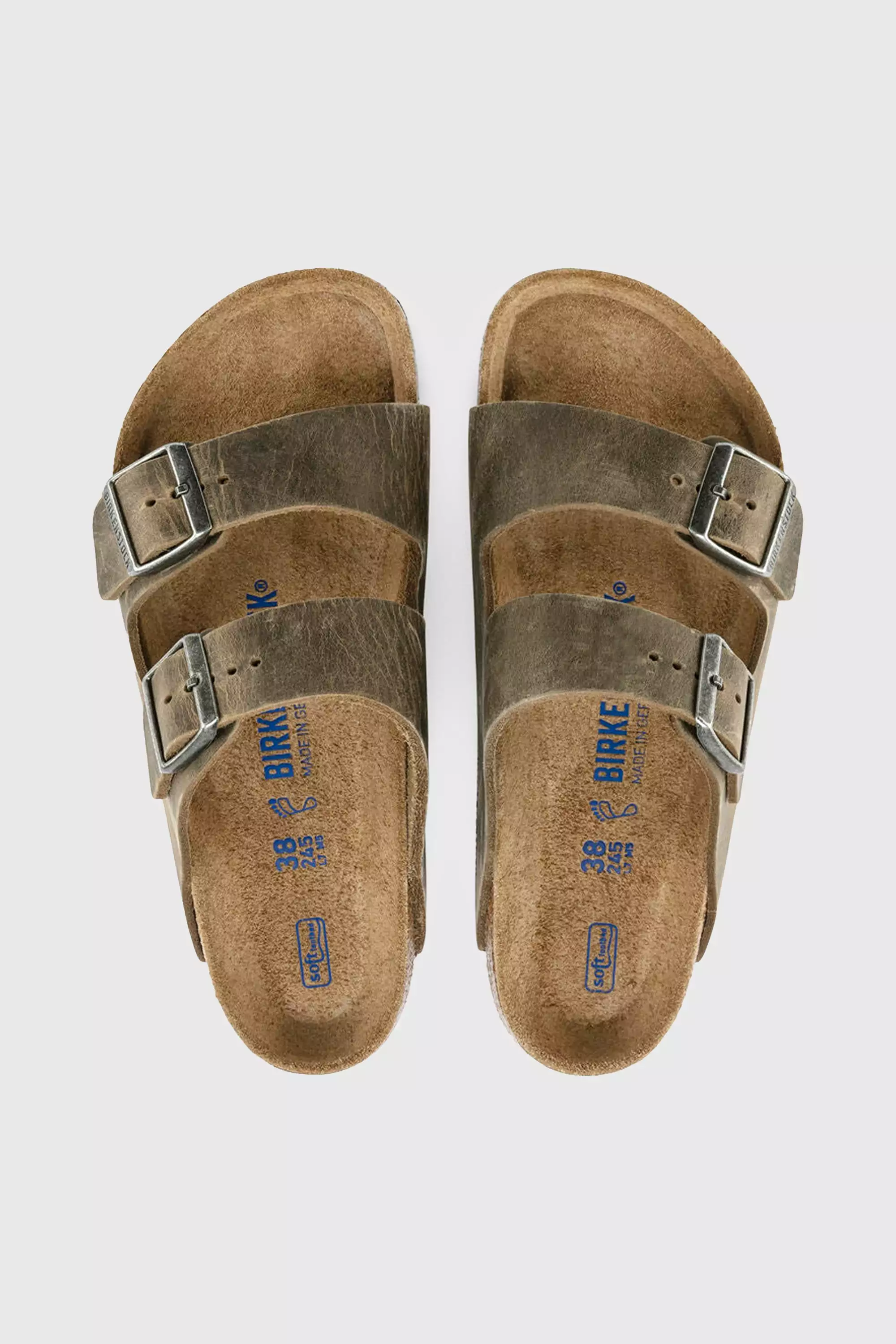 Birkenstock Unisex Arizona Soft Footbed Oiled Leather in Faded Khaki