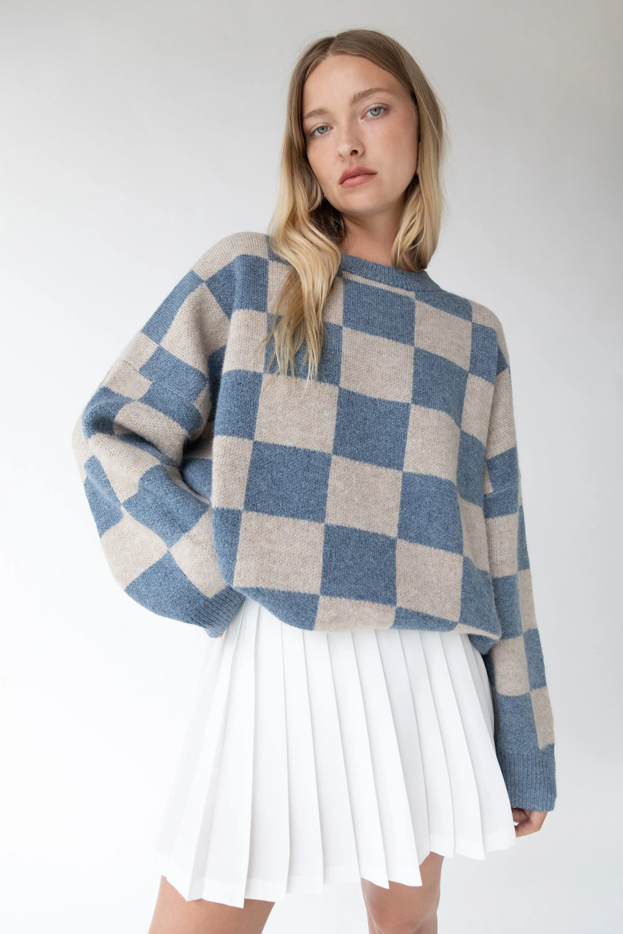 CHECKERED CREWNECK SWEATER