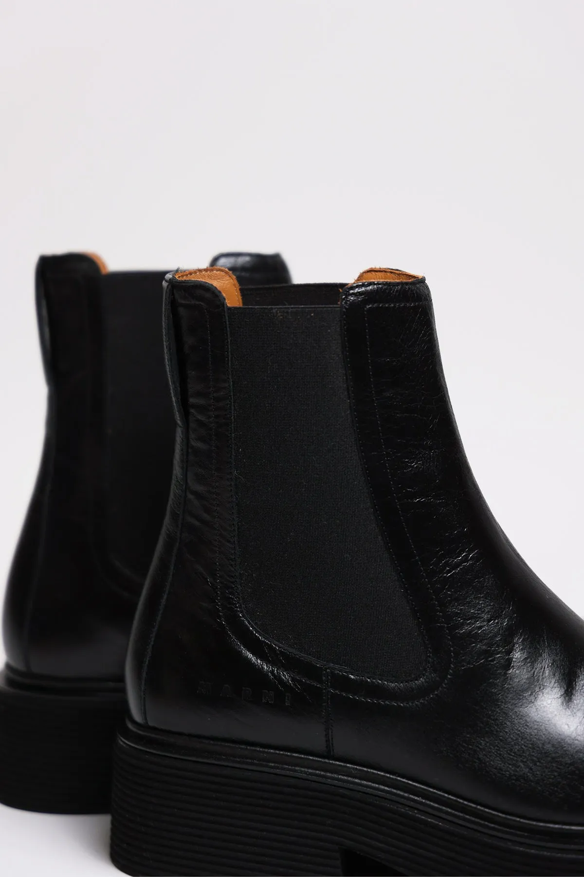 Chelsea Boot - Shiny Black