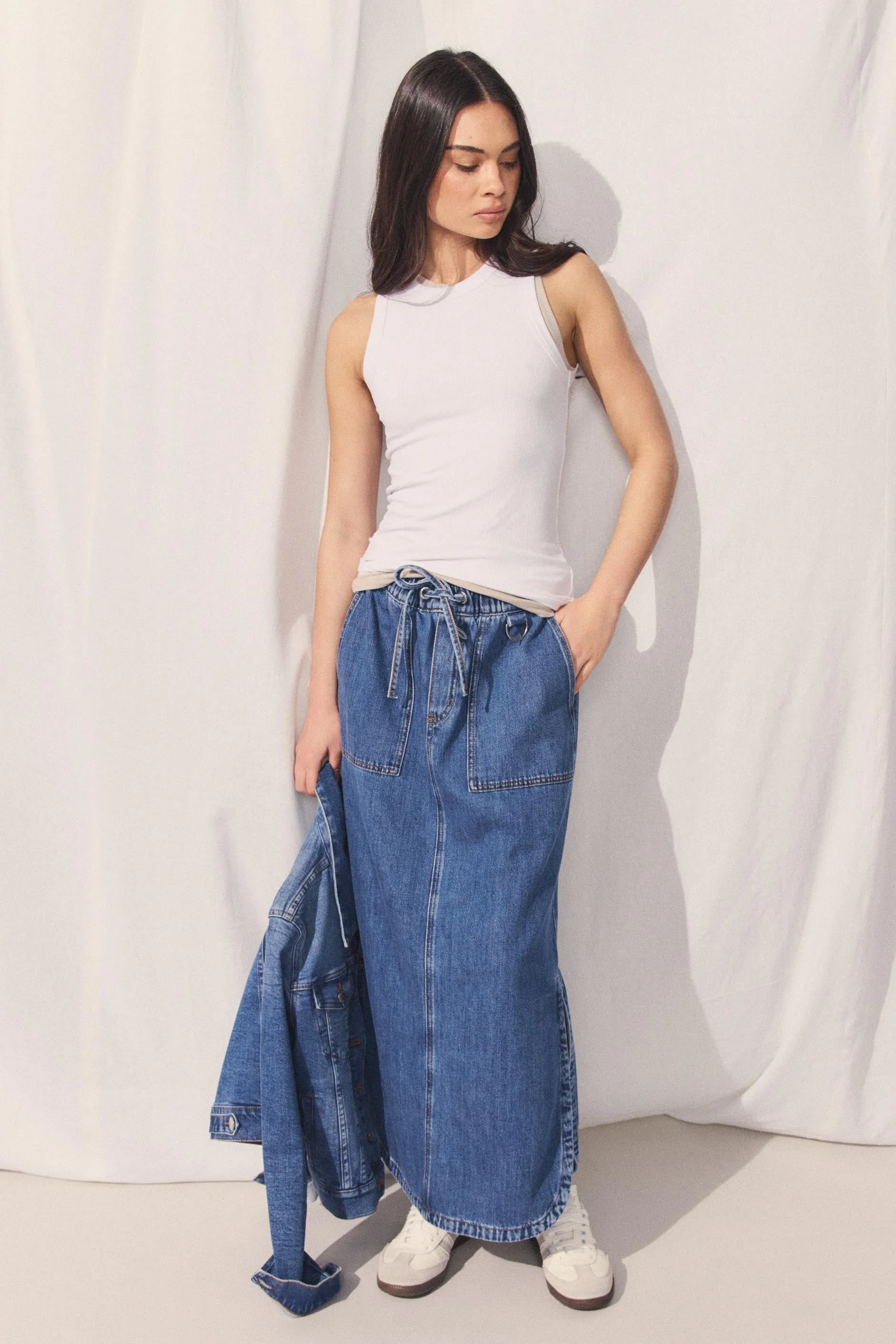 D-Luxe Curved Denim Midi Skirt