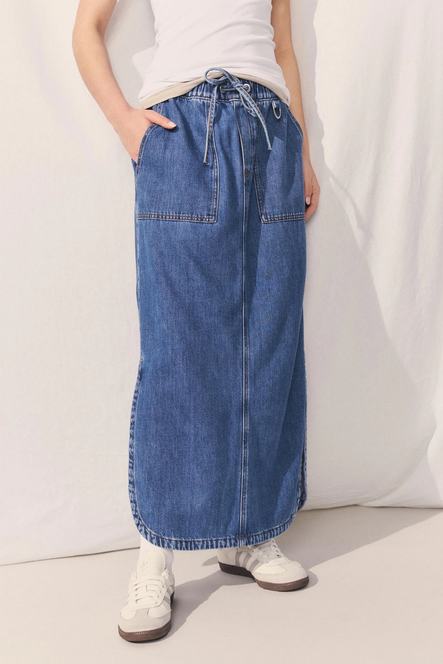 D-Luxe Curved Denim Midi Skirt