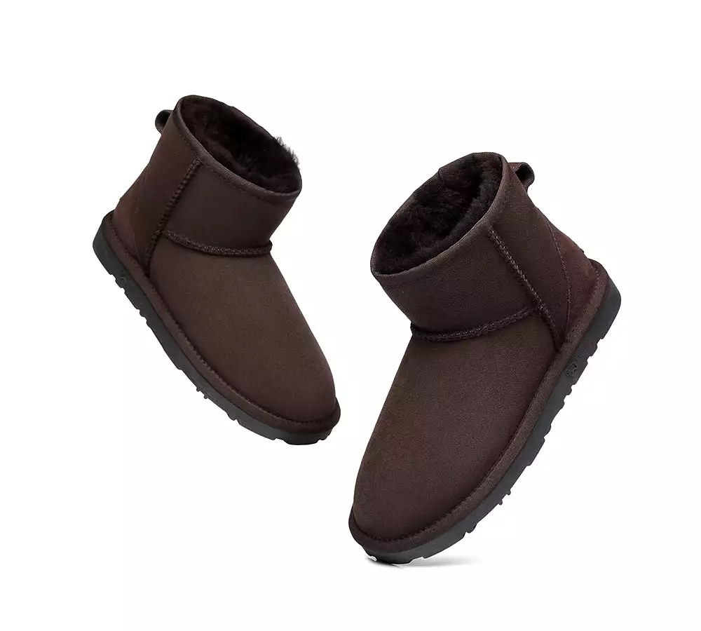 EVERAU Mini Classic Sheepskin Boots