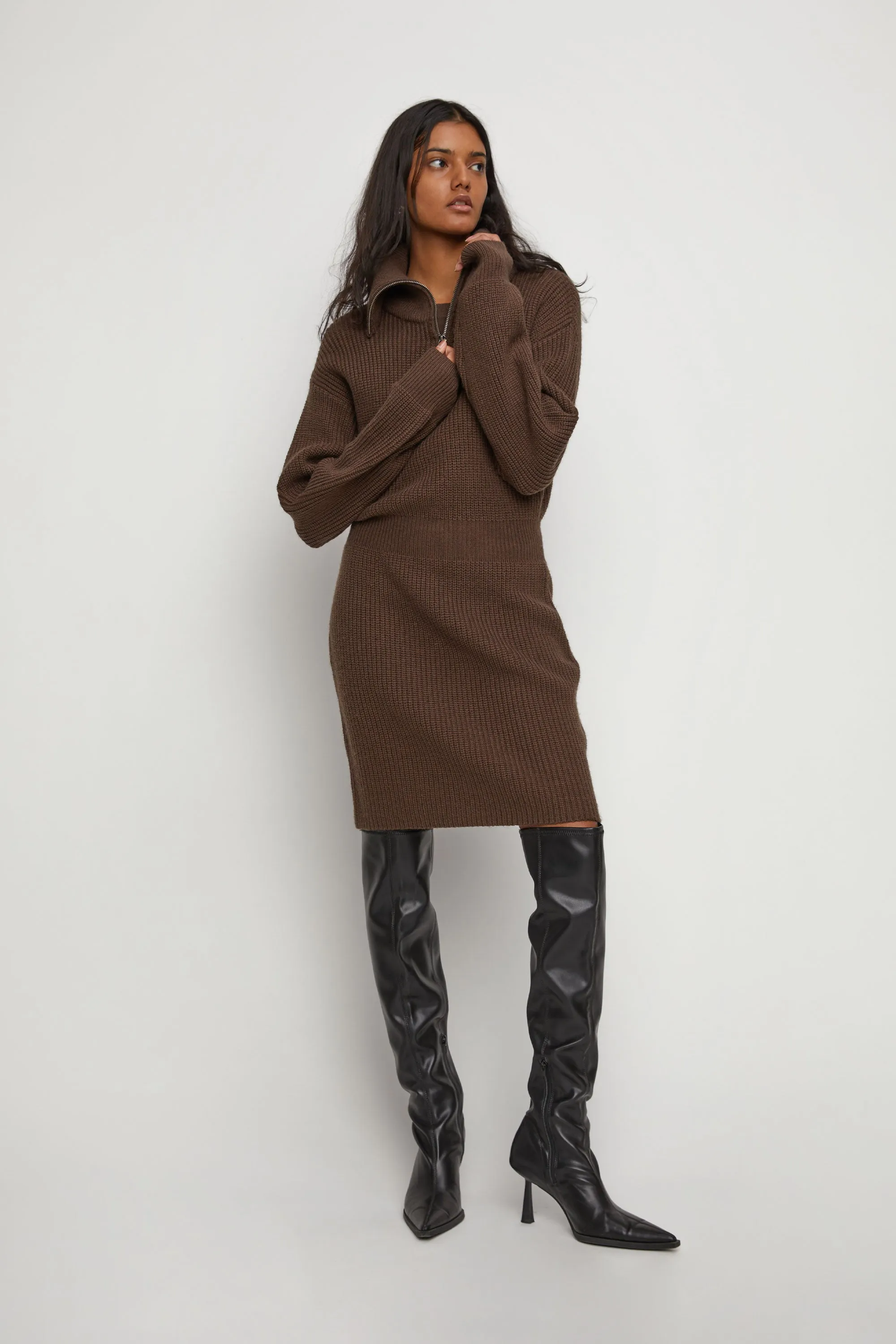 HALF ZIP SWEATER DRESS