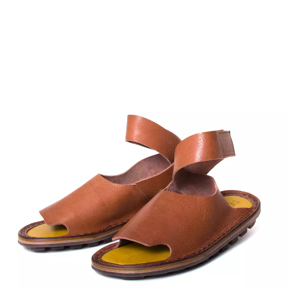 Hug Women's Leather Sandal