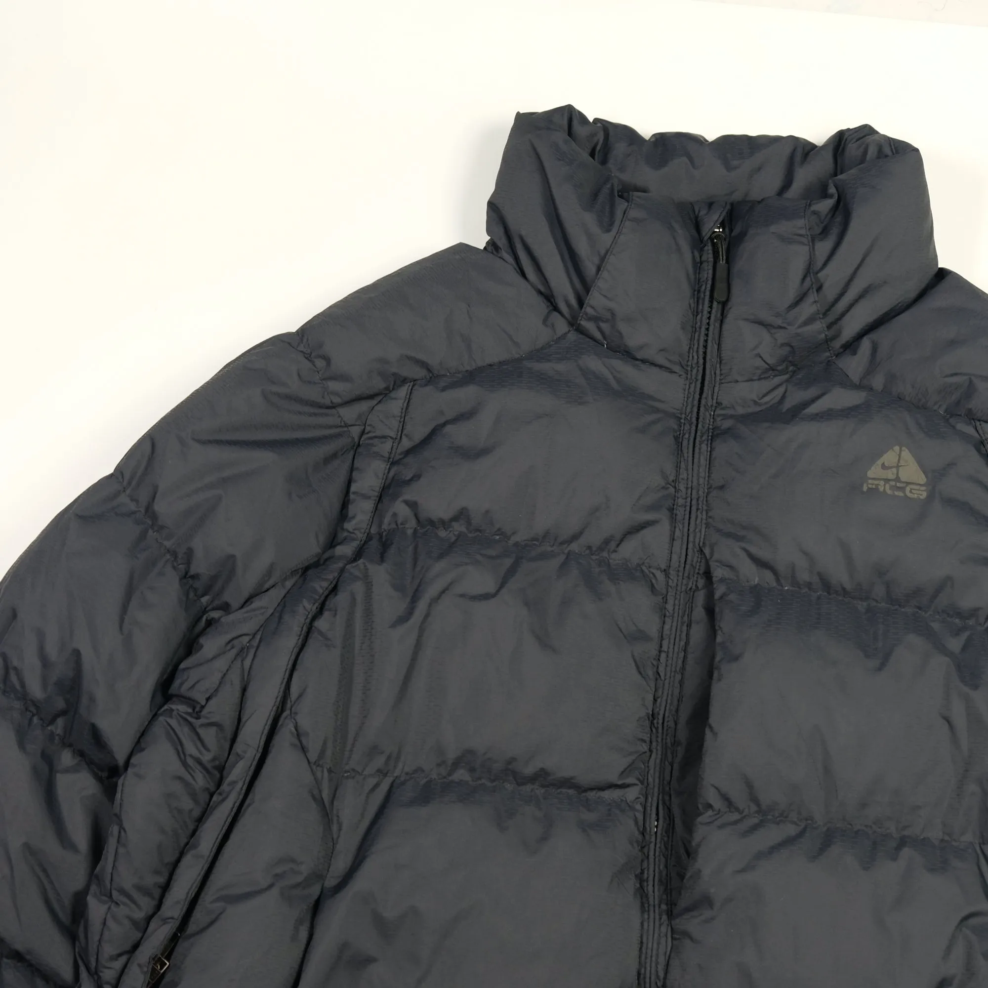 Nike ACG Vintage Black Down Puffer Jacket Large/XL