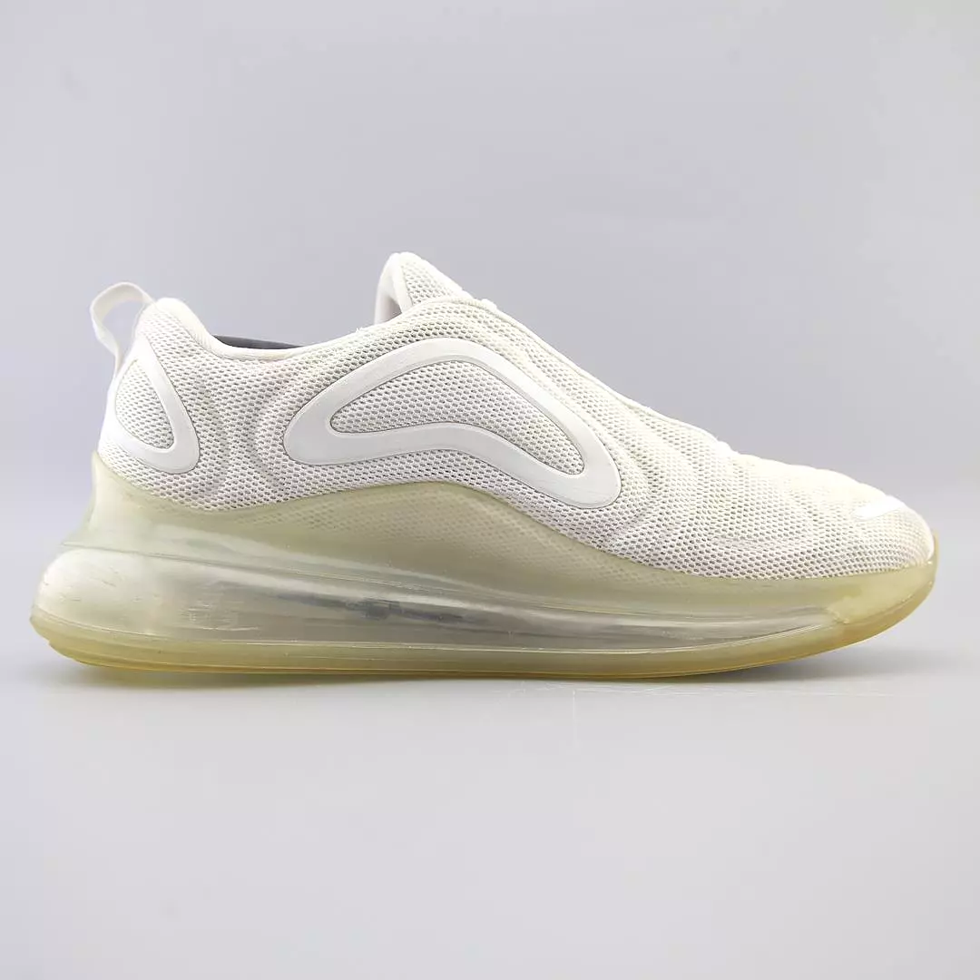 NIKE AIR MAX 720