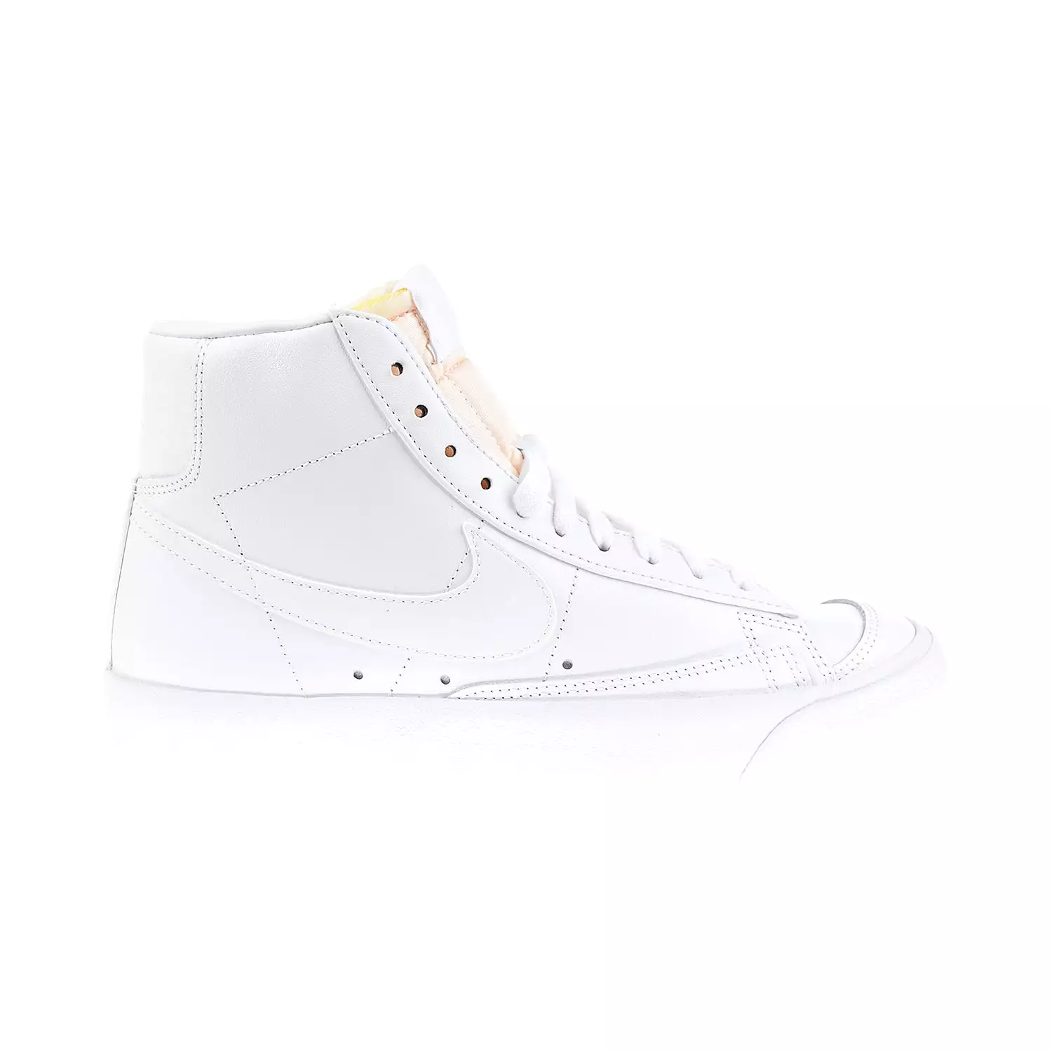 Nike Blazer Mid 77 Women's Shoes Triple White