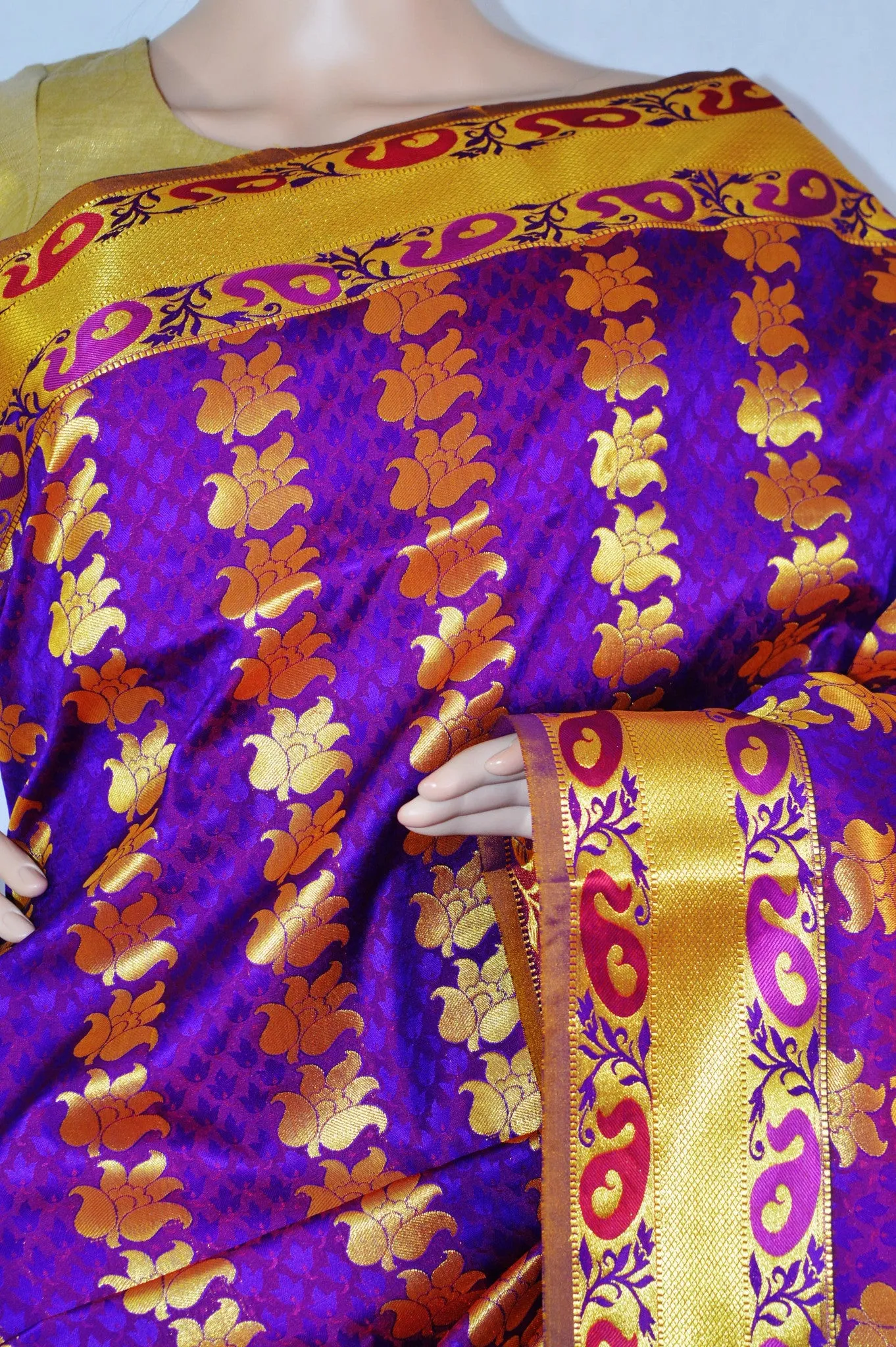 Purple & Gold Colour Kanchipuram Silk Saree