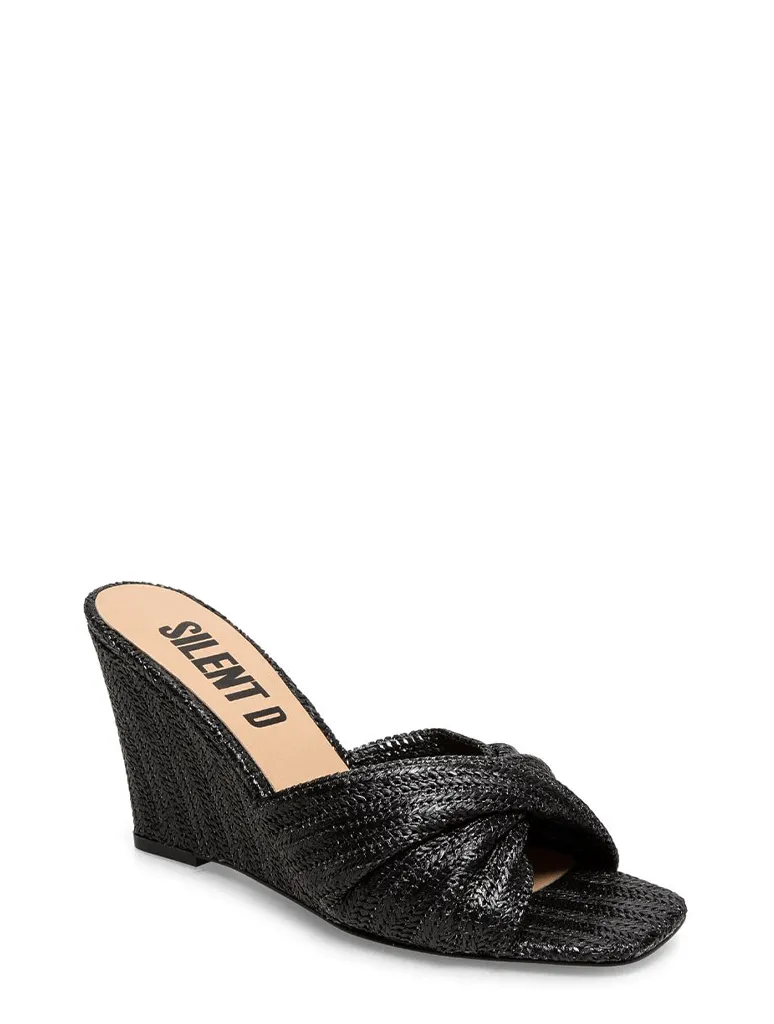 Silent D Katia Wedge Sandal in Black Raffia