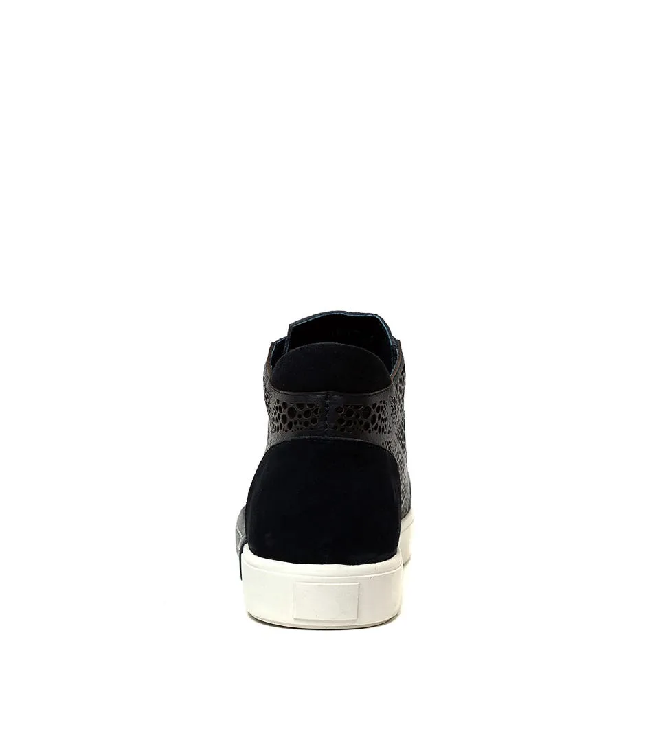 SILENT D Varcoe Navy Leather Suede