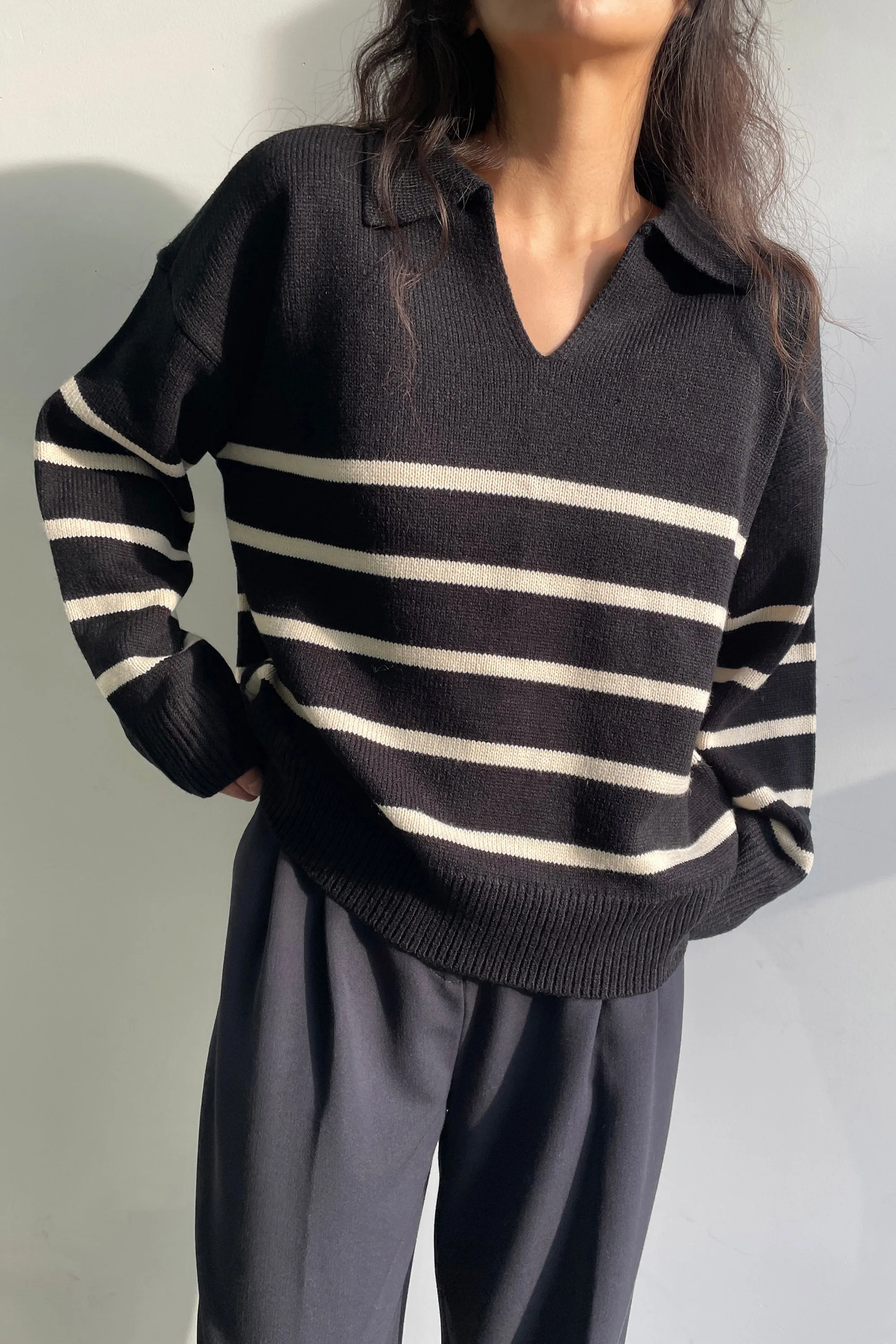 STRIPED COLLARED SWEATER