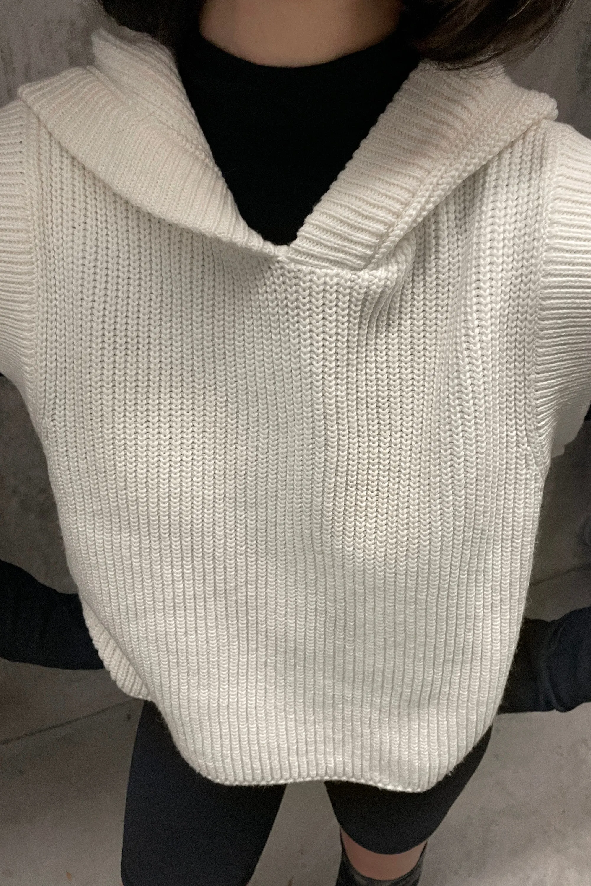 SWEATER VEST WITH HOOD