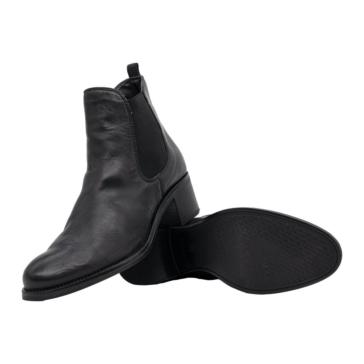 Tamaris Chelsea Boots