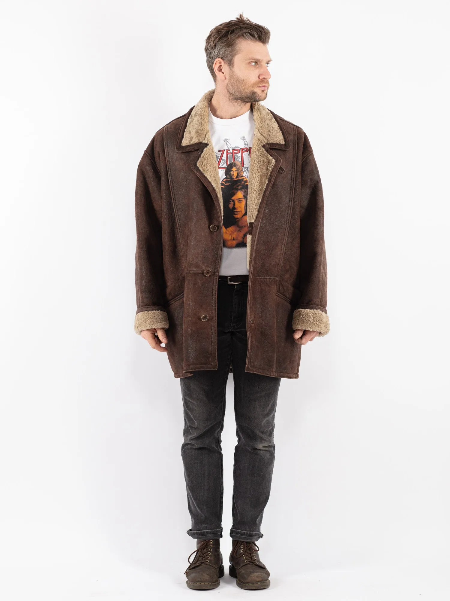 Vintage 90's Men Oversized Sheepskin Coat in Brown