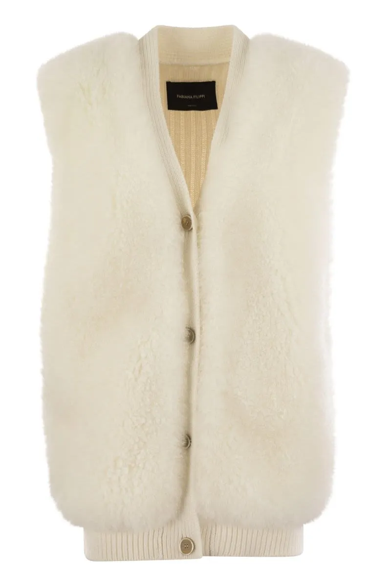 WAISTCOAT WITH SHEARLING